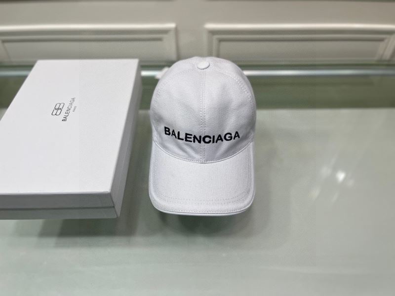 BALENCIAGA